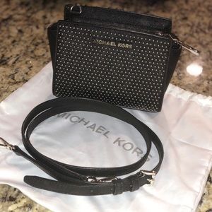 Michael Kors, cute black purse!